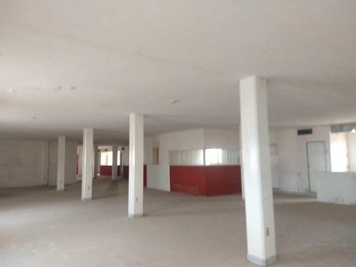 Edificio En Renta En Calzada Manuel Gómez Morin En Torreón, Coahuila
