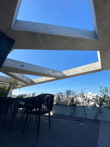 Venta Apartamento 4 Dormitorios Centro Penthouse! Canelones Y Convencion Ed. Alma Corso