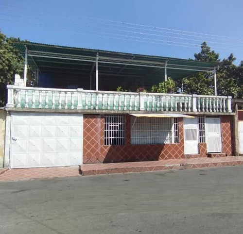 Beraca 002 Casa En Venta Campo Alegre, Maracay Edo. Aragua