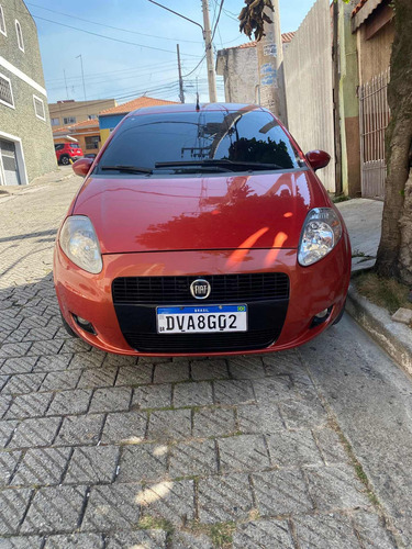 Imagem 2 de 6 de Fiat Punto 2008 1.4 Elx Flex 5p
