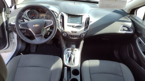 Imagen 10 de 15 de Chevrolet Cruze 2017 1.4 Premier At