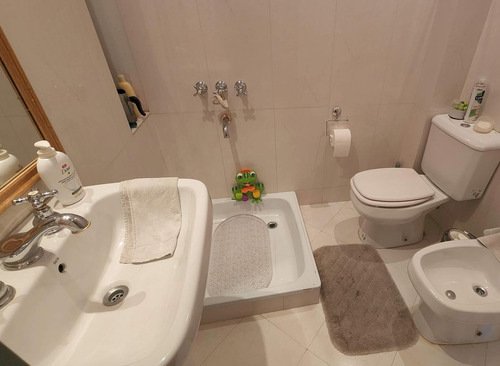 Imagen 19 de 30 de Caballito - Duplex 3 Dormitorios En Venta - Impecable