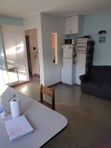 Imagen 3 de 11 de Departamento 2 Ambientes/ Villa Sarmiento