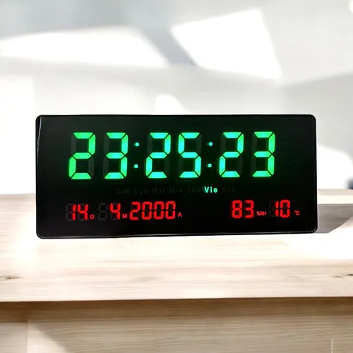 Reloj digital con luz hotsell