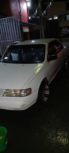 Imagen 6 de 8 de Nissan Sentra Sentra B14