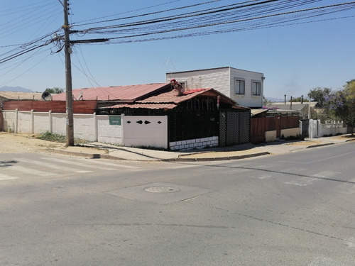Casa Barrio Residencial, Belloto Norte, A Cuadras Del Metro