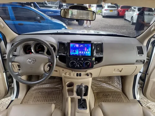 Toyota Fortuner 4.0 Sr5