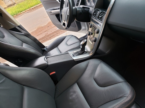 Volvo Xc60 2013 2.0 T5 Dynamic 5p