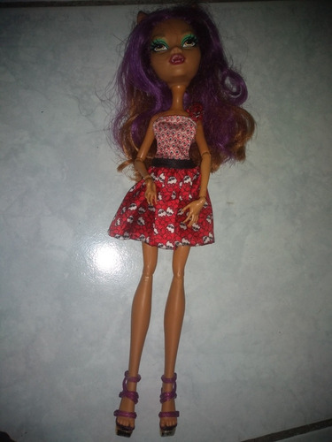 Muñeca Monster High Clawdeen Wolf Con Ropa De Ghoulia Yelps