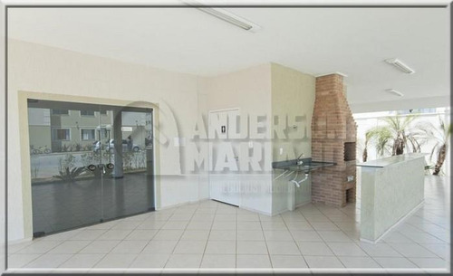 Apartamento Em Vila Figueira, Suzano/sp De 45m² 2 Quartos À Venda Por R$ 180.000,00 - Ap622562