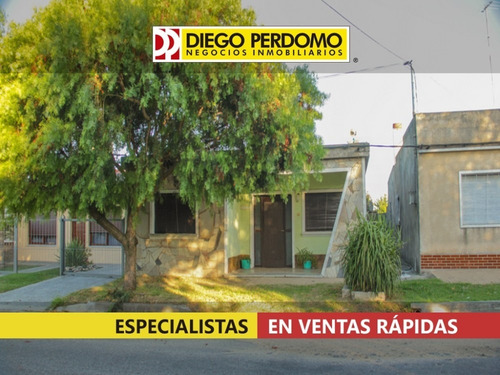 Casa De 2 Dormirorios En Venta, Libertad
