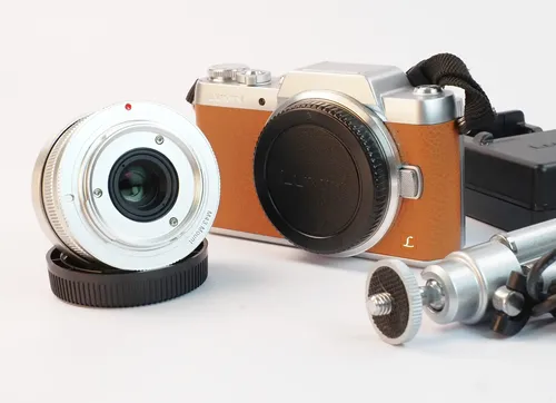 Panasonic Lumix Dmc-gf7 Silver 16mp Mft M4/3 + Lente Fisheye