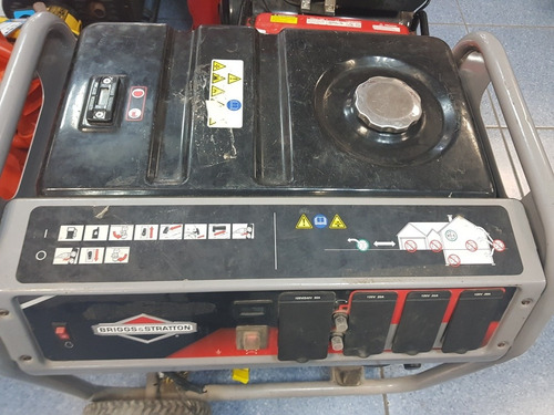 Generador Briggs & Stratton G5000 (Usado)