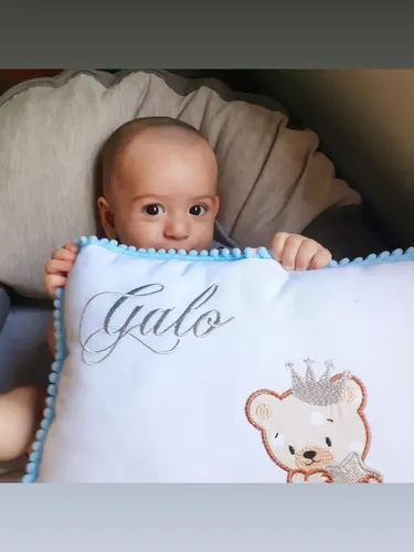 Almohada Cojín Para bebé Bordada con nombre Niño