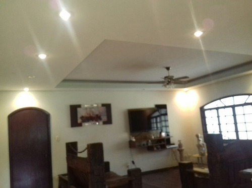 Vendo Chacará 1.422 Mts , Parque São Luis , Taubate