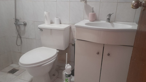 Casa 2 Pisos 4 Dormitorios 2 Baños Regularizada
