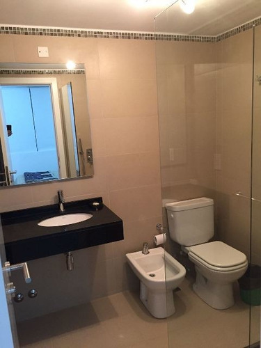 Apartamento En Venta De 2 Dormitorios En Playa Brava