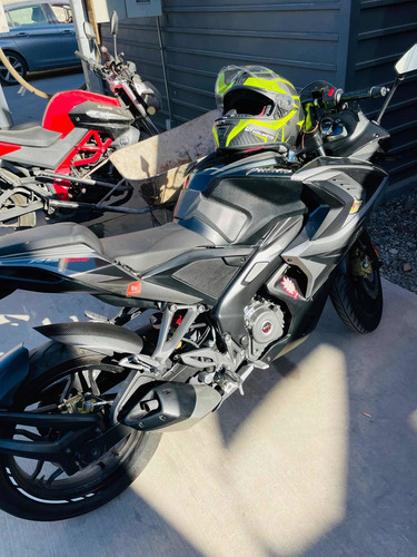 Imagen 6 de 11 de Bajaj Pulsar Rs 200