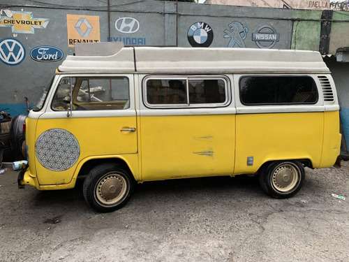 Volkswagen Combi 1982 Mágica, Para Aventureros Y Conocedores