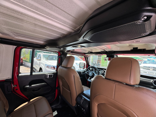 Jeep Wrangler 3.6 Sahara 4x4 At