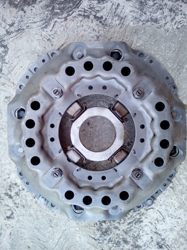 Plato De Presion 13 Pulgadas Para Tractor New Holland (Usado)
