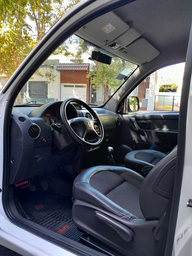 Peugeot Partner Hdi Furgon