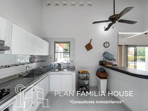 Imagen 10 de 30 de Casa De Recreo En Venta En Ricaurte - Cundinamarca