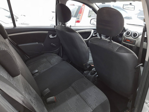 Renault Sandero 1.6 Expression 8v Flex 4p Manual