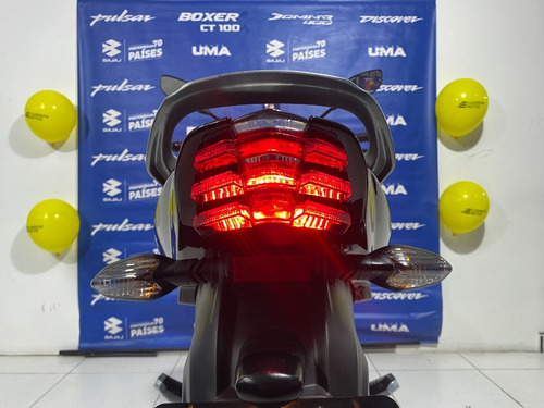 Imagen 4 de 25 de Bajaj Discover 125 2023