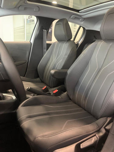Peugeot 208 1.6 Feline Tiptronic