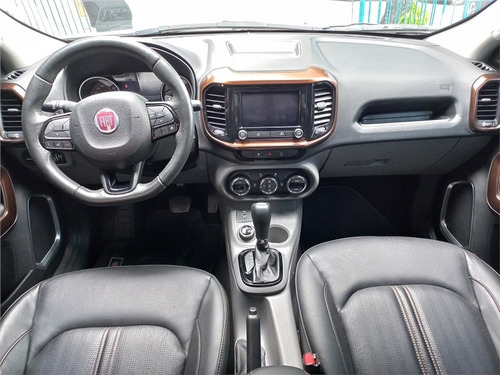 Imagem 7 de 8 de Fiat Toro 2.0 16v Turbo Diesel Volcano 4wd At9