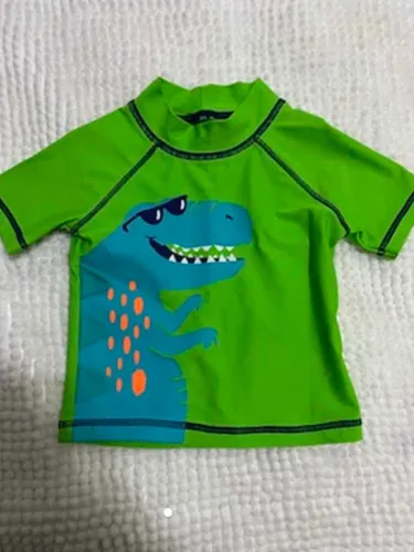 Roupa com proteção solar carters sales