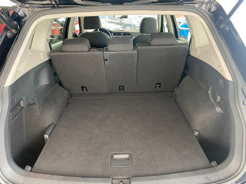 Imagen 2 de 11 de Volkswagen Tiguan Trendline Plus 2020