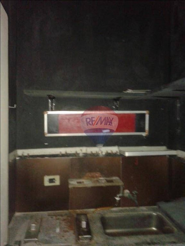 Casa Na Ilha Do Leite Com 3 Pavimentos -ilha Do Leite 25 Salas. - Ca0099