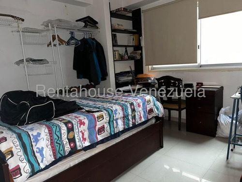 Juan Carlos González. Renta House Carabobo Vende Apto. Res. Rio Apure Urb. El Parral Valencia Mls #25-15498 Rah/jcg.