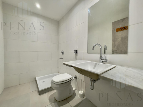 Impecable Piso Corporativo 350 M2 Reciclado Todo A Nuevo Apto Varios Usos - Tribunales