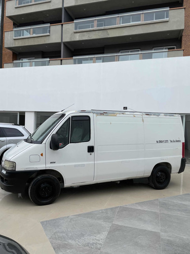 Imagen 4 de 22 de Peugeot Boxer 2007 2.8 Hdi Combi 330m Confort