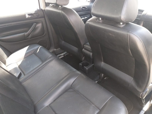 Imagen 9 de 12 de Volkswagen Jetta Clásico 2012 2.0 Cl Team At