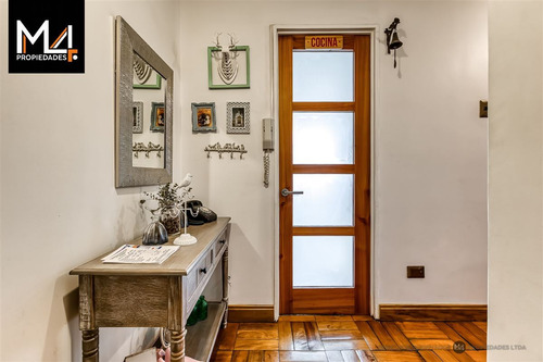 Departamento En Venta Duplex De 3 Dorm. En Providencia