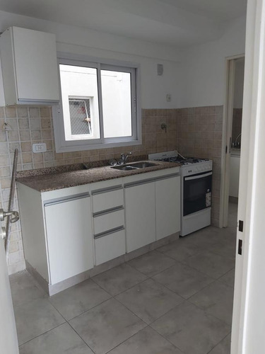Imagen 9 de 20 de Departamento - Moron