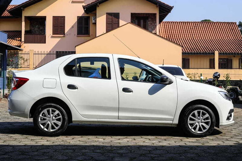 Imagem 3 de 10 de Renault Logan Life 1.0