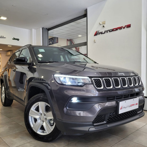 Imagen 3 de 25 de Jeep Compass H