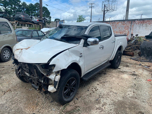 Mitsubishi L200 Triton 3.2 Diesel 2015 Sucata /retirad Peças