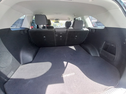 Imagen 6 de 11 de Kia Sorento Negra Americana 2016 Poco Uso.