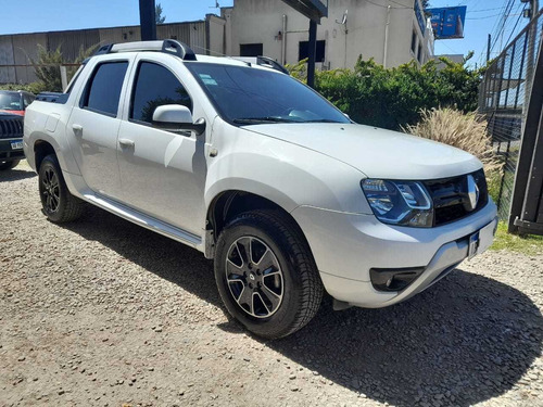 Imagen 4 de 14 de Renault Duster Oroch 2.0 Privilege 2017