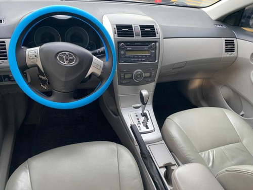 Toyota Corolla Gli 2014 4x2 Automático