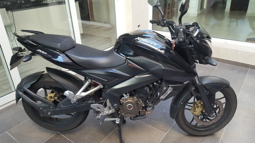 Imagen 2 de 11 de Bajaj Rouser Ns 200