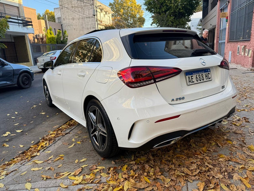 Mercedes-Benz Clase A 2.0 A250 Amg-line 211cv