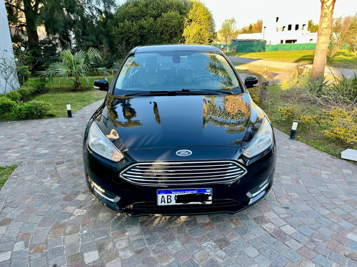 Ford Focus III 2.0 Se