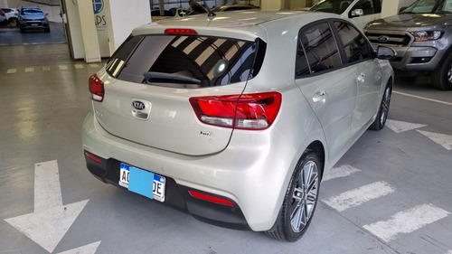 Imagen 22 de 25 de Kia Rio Sx 1.6 At 2018 Forestcar Balbin (a.l) #5